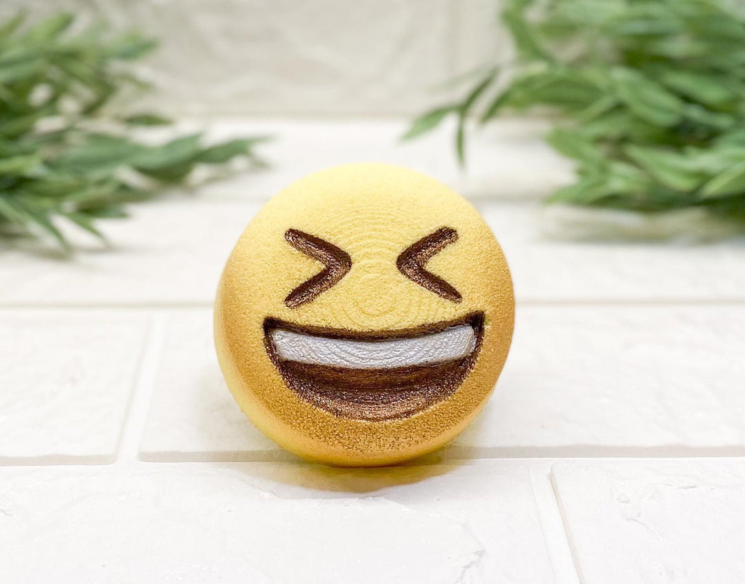 HYBRID Laughing Face Emoji Bath Bomb Mold