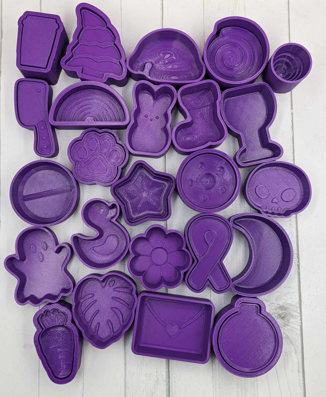 24 Day Advent Calendar Bath Bomb Mold Set