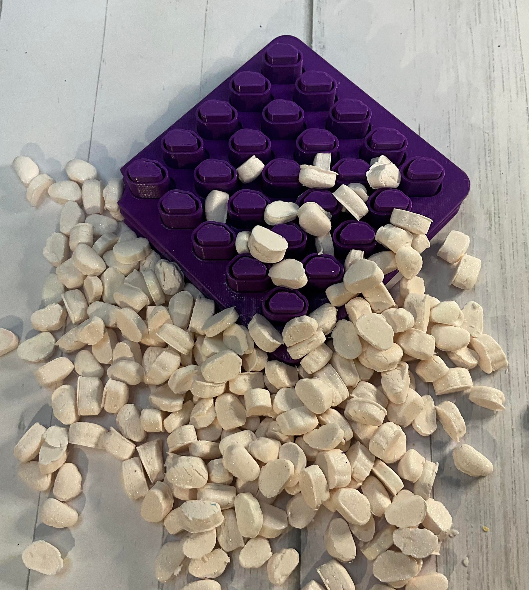 Cloud Sprinkle Maker | STL File – Chunkadust