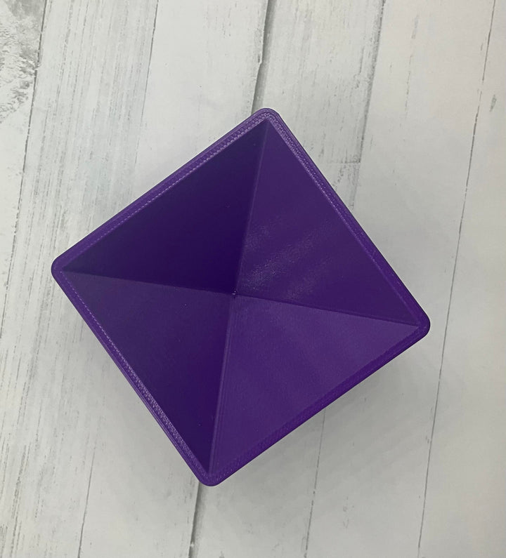 Pyramid Hybrid Bath Bomb Mold