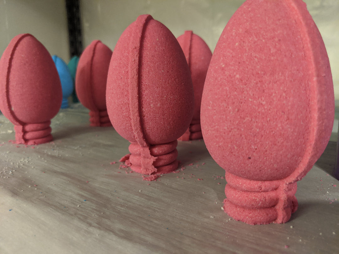 Christmas Light Bulb Bath Bomb Mold