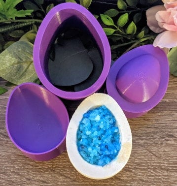 3-in-1 Egg Bath Bomb Mold